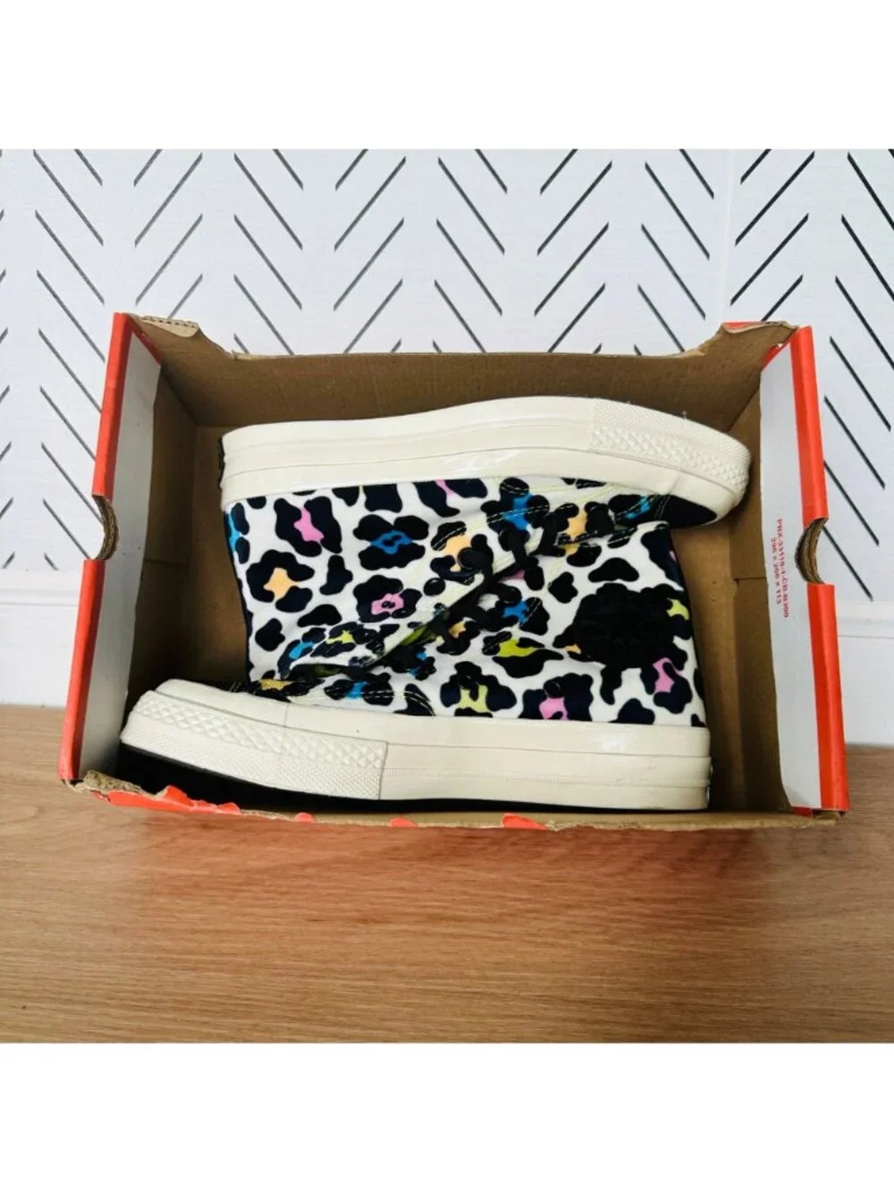 Converse rare chuck